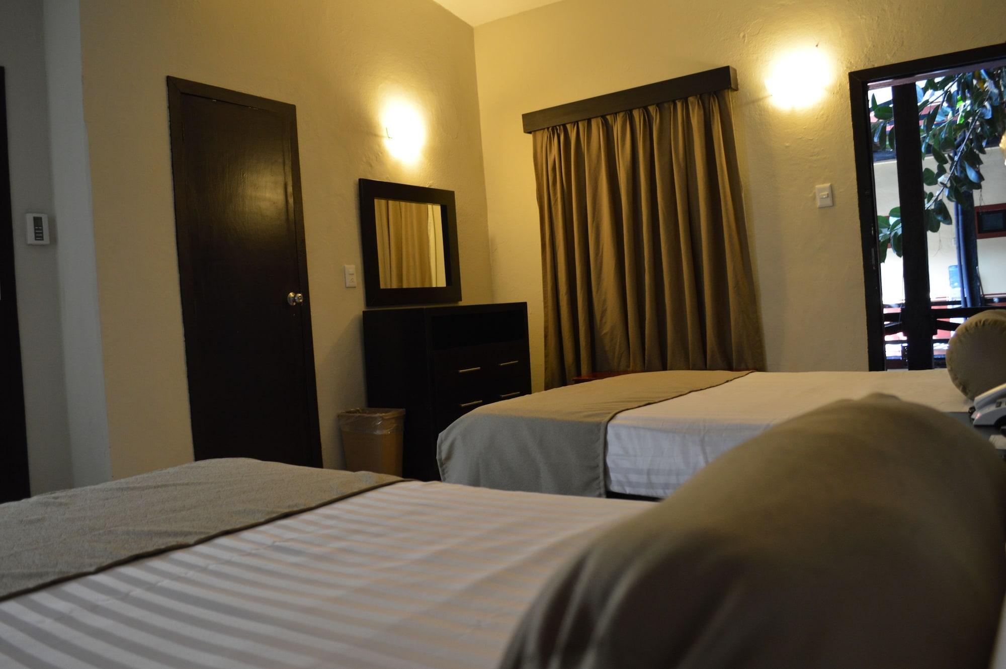 La Siesta Malecon Hotel